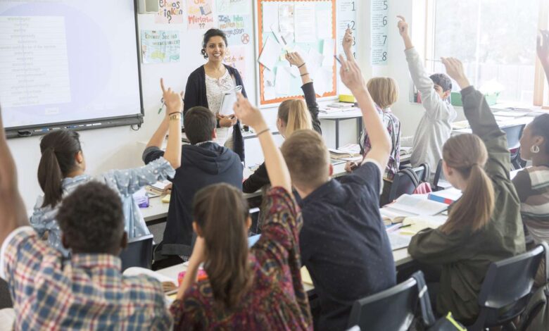 Photo of Teacher as Performer: Using Acting Skills in the Classroom Stage